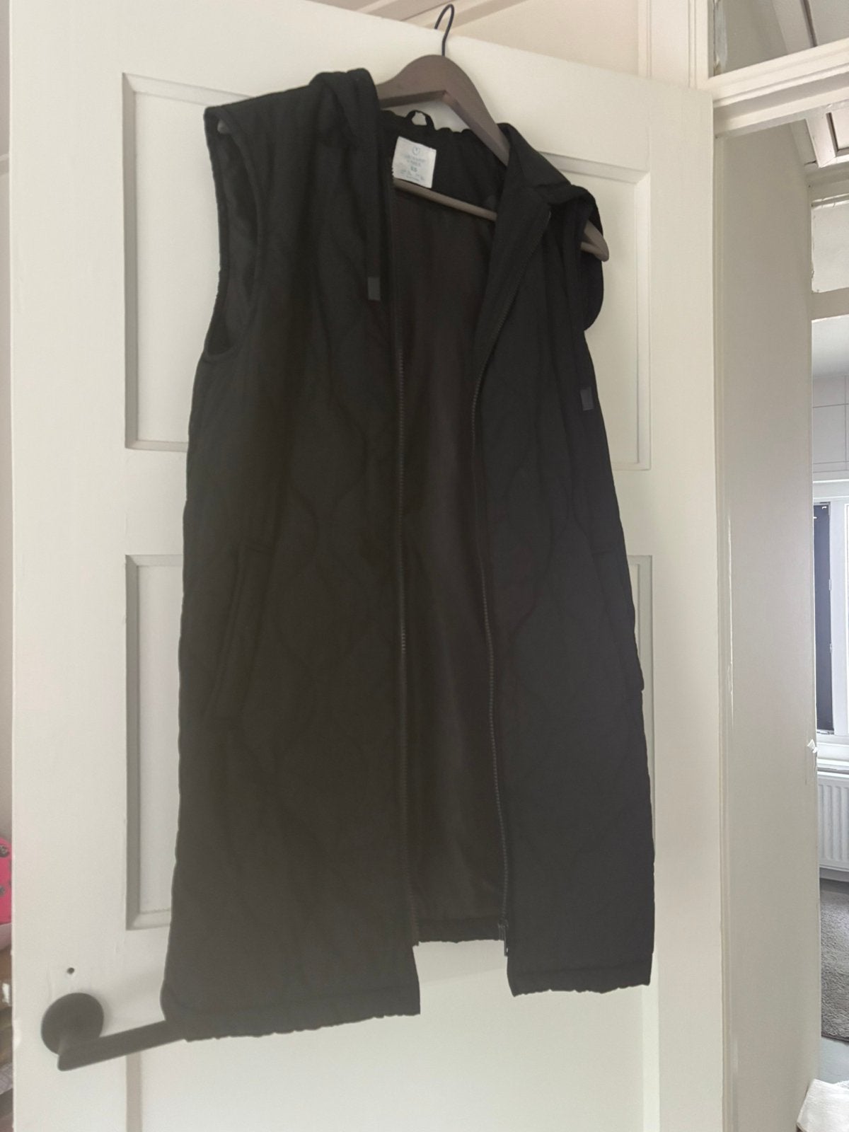 Leuke bodywarmer maat xs, Ophalen, Zo goed als nieuw, Maat 34 (XS) of kleiner, Boven de knie