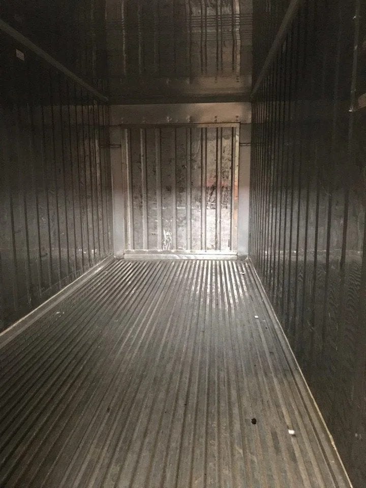 VERNOOY 20'HC REEFER SHELL, Dave Vernooij, Davevernooij@icloud.com, Kellensedwarsweg 9
4004JC  Tiel, NL