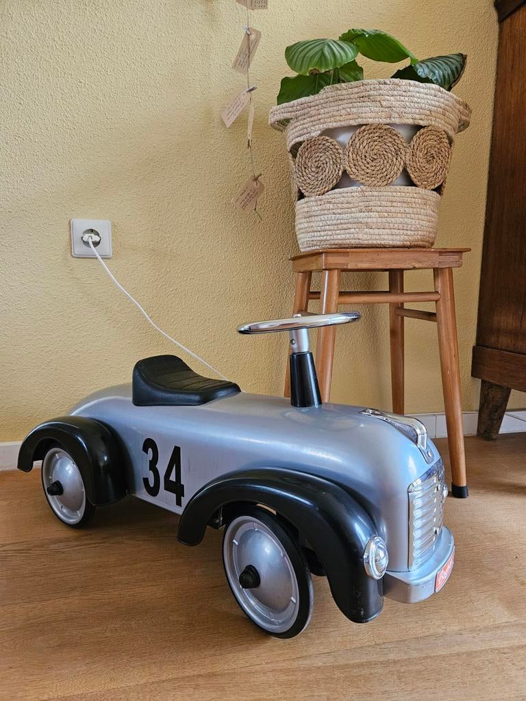 Baghera loopauto retro auto, Ophalen