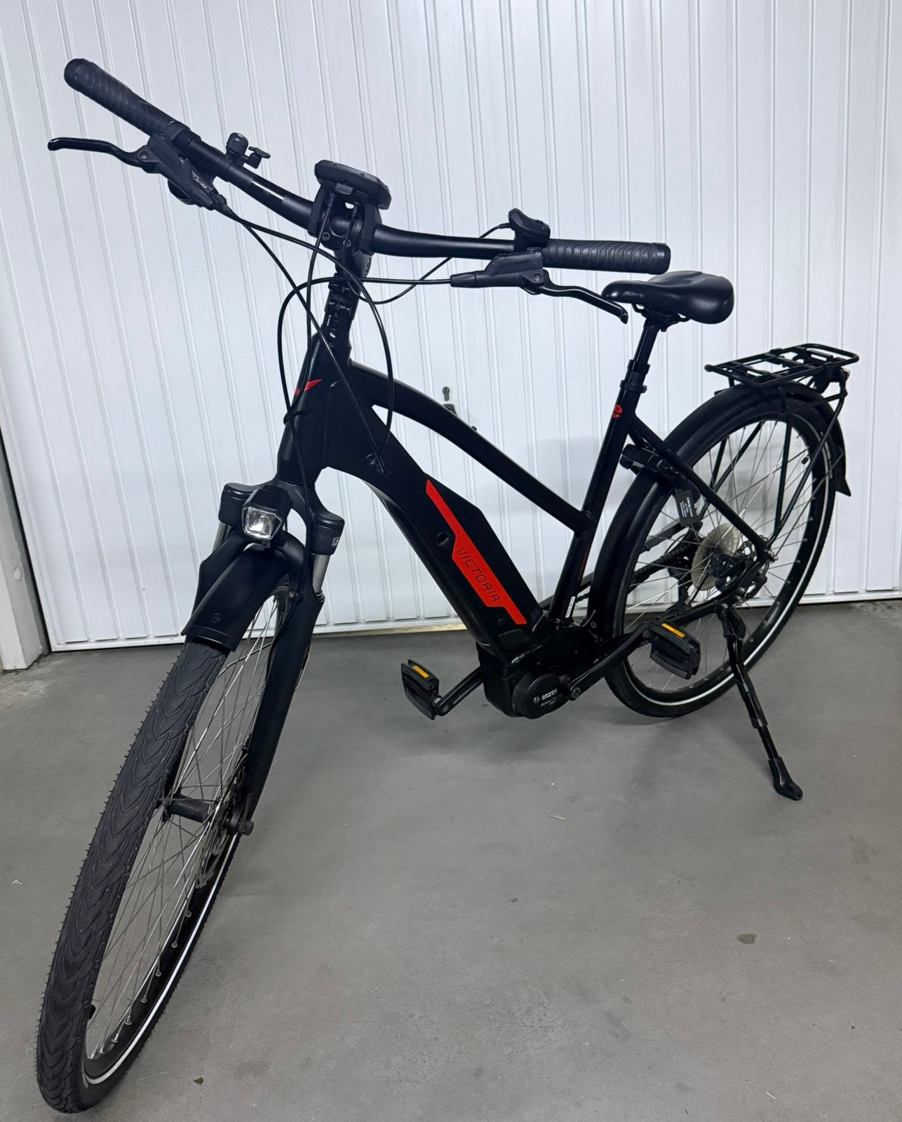 Top: Victoria 6.5 Trekking / Bosch Active Plus /500W Accu, Fietsen en Brommers, Ophalen of Verzenden, Zo goed als nieuw