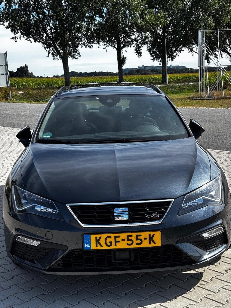 Seat Leon FR ST 1.5 TSI 150PK 2019 Grijs - Pano, Auto's, 1498 cc, 4 cilinders, 1194 kg, Leon
