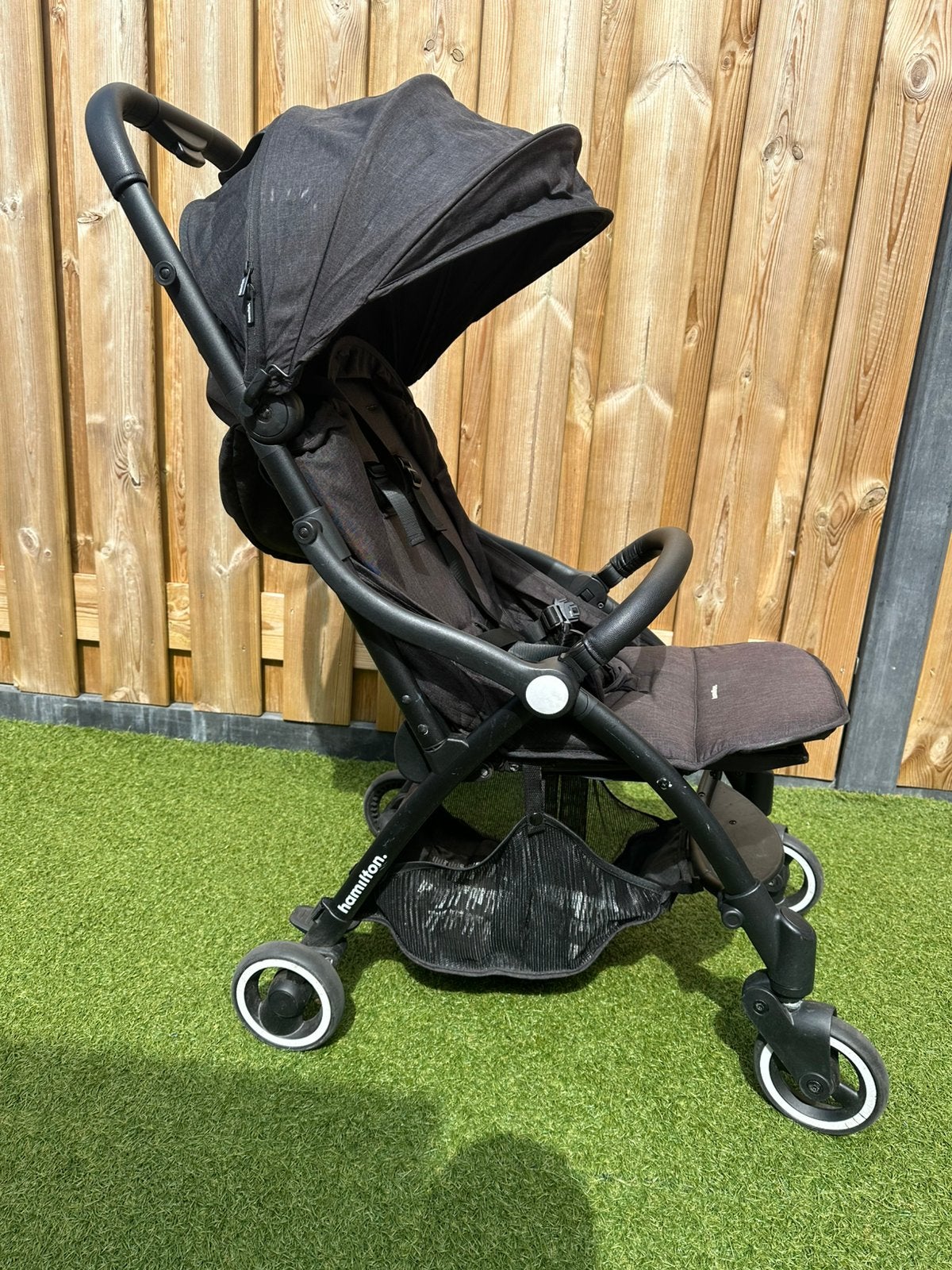Hamilton buggy, compact & praktisch, Ophalen, Gebruikt, Zonnekap