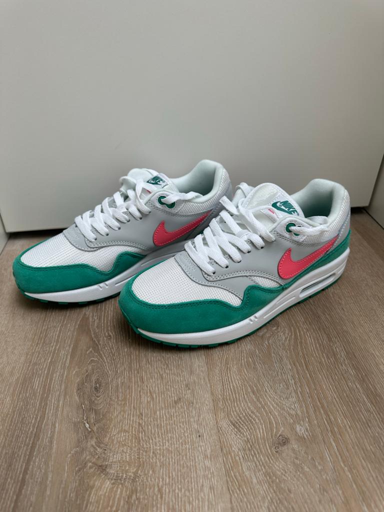Nike Air Max 1 'Watermelon' sneakers 42 EU, Overige kleuren, Verzenden, Sneakers of Gympen, Zo goed als nieuw
