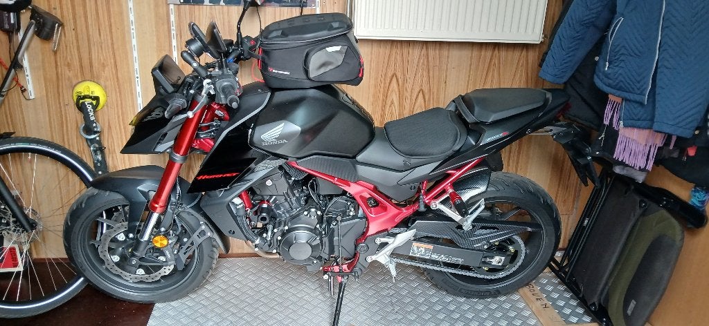 T.K. HONDA CB 750 HORNET, 1e EIG, ivm. ziekte, z.v. OPTIES,, Motoren, 2 cilinders, Nieuw, Motorrijbewijs A, Particulier