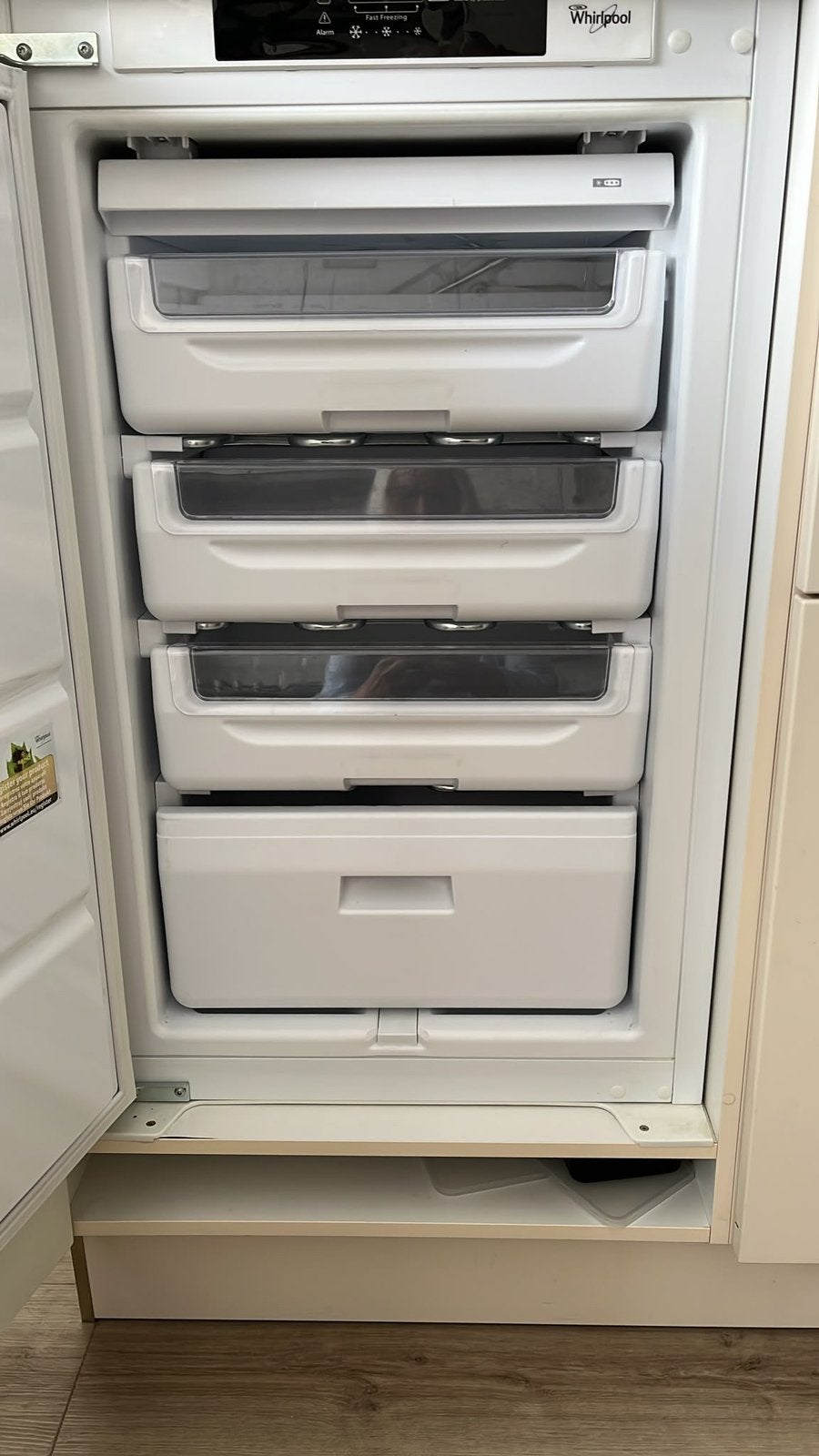 Whirlpool vriezer laden zonder gebreken in mooie staat, Gebruikt, Minder dan 60 cm, 160 cm of meer, Inbouw