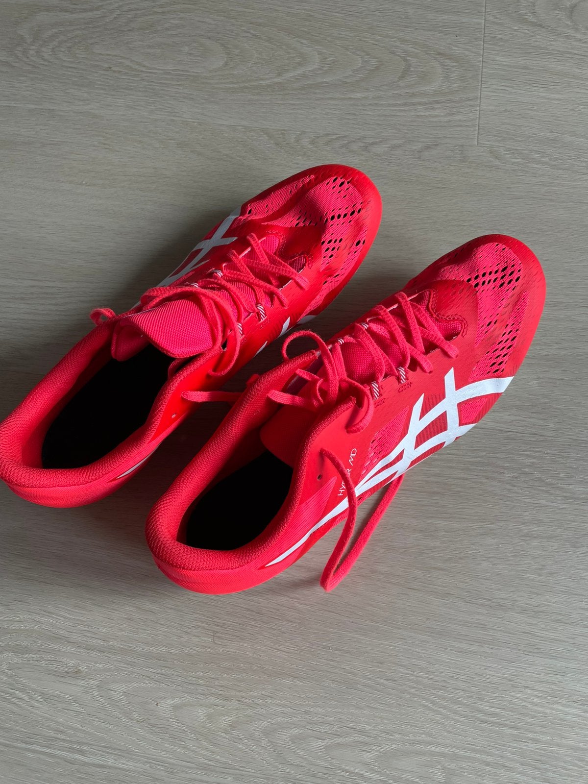 Spikes schoenen atletiek, Ophalen of Verzenden, Zo goed als nieuw, Spikes, Asics