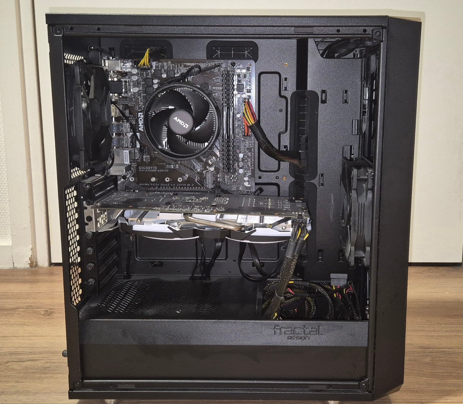 Gaming PC – Ryzen 5 2600 / GTX 1060 6GB / 16GB RAM, Computers en Software, Desktop Pc's, Zo goed als nieuw, 3 tot 4 Ghz, HDD, SSD