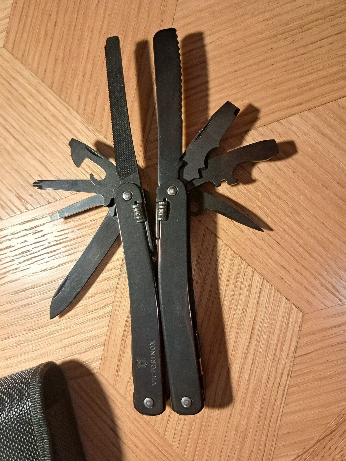 Victorinox SwissTool Spirit Multitool met Etui en Doos, Ophalen of Verzenden, Zo goed als nieuw, Multitool