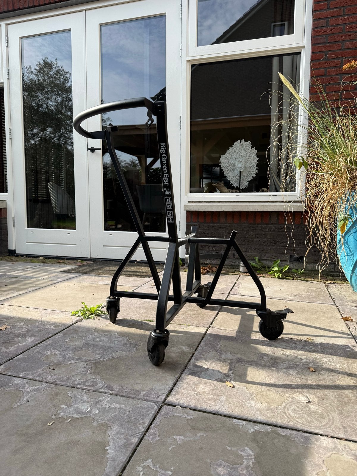 Big Green Egg Integrated Nest + Handler Large, Ophalen, Zo goed als nieuw
