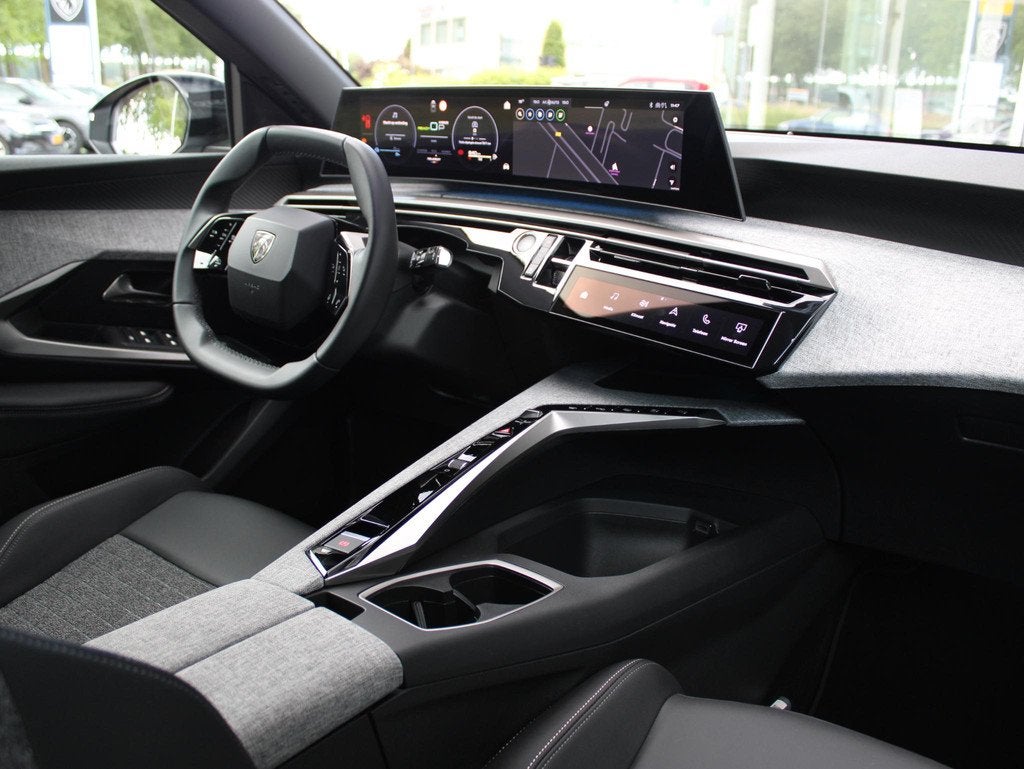 Peugeot 3008 1.6 plug-in Hybrid 195pk Allure | Camera/Trekha, 12 maanden, 4 cilinders, Leder en Stof, Hybride Elektrisch/Benzine