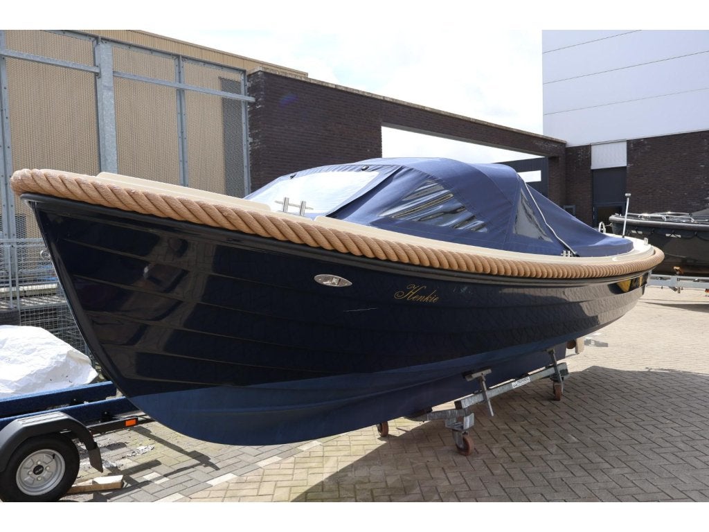 Oud Huijzer 720, gebruikt in nieuwstaat, Niet ingevuld, Overige typen, Binnenboordmotor, Zo goed als nieuw