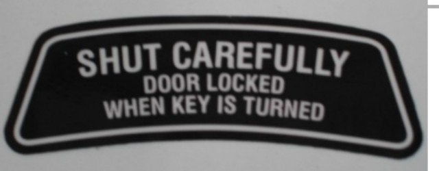Sticker shut carefully 3e deur achterklep. Volvo. P1800 es., Ophalen of Verzenden, Nieuw