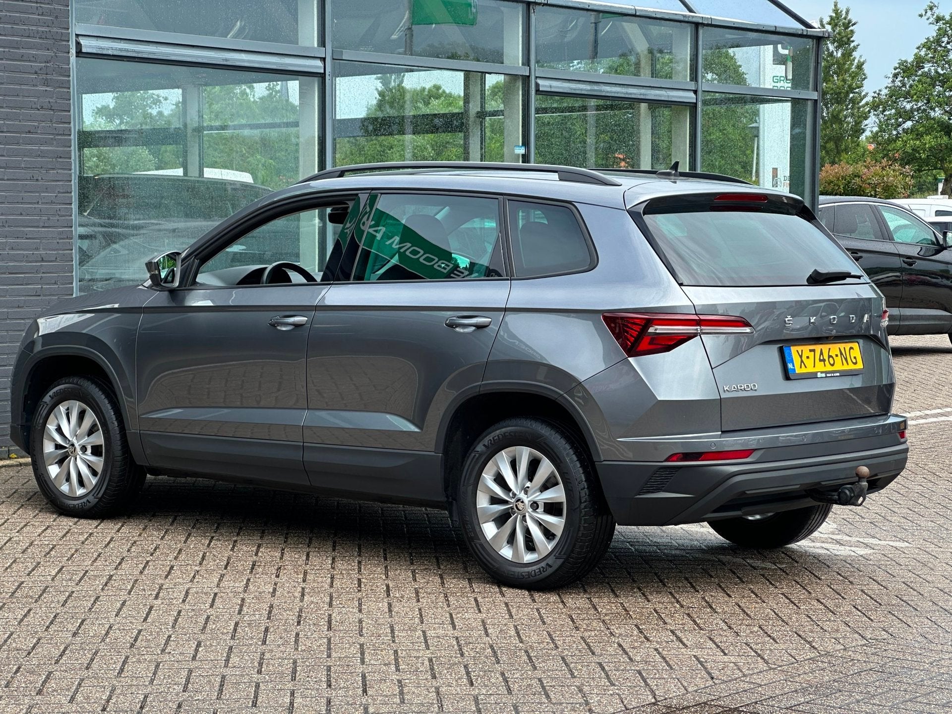 Skoda Karoq 1.5 TSI ACT Business Edition/CAMERA/CARPLAY/NL-A, Voorwielaandrijving, Stof, Euro 6, 4 cilinders
