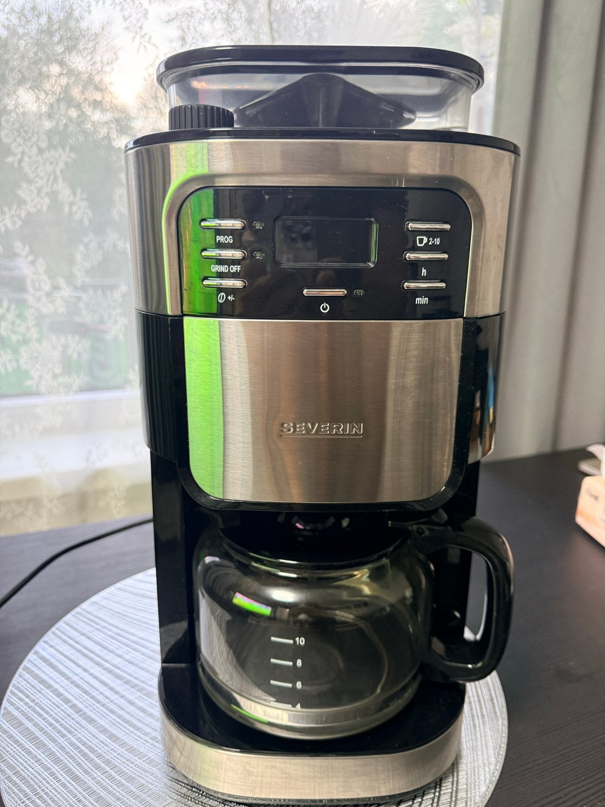 Severin Koffiezetapparaat met Geïntegreerde Bonenmaler, Ophalen, 10 kopjes of meer, Koffiemachine, Gemalen koffie