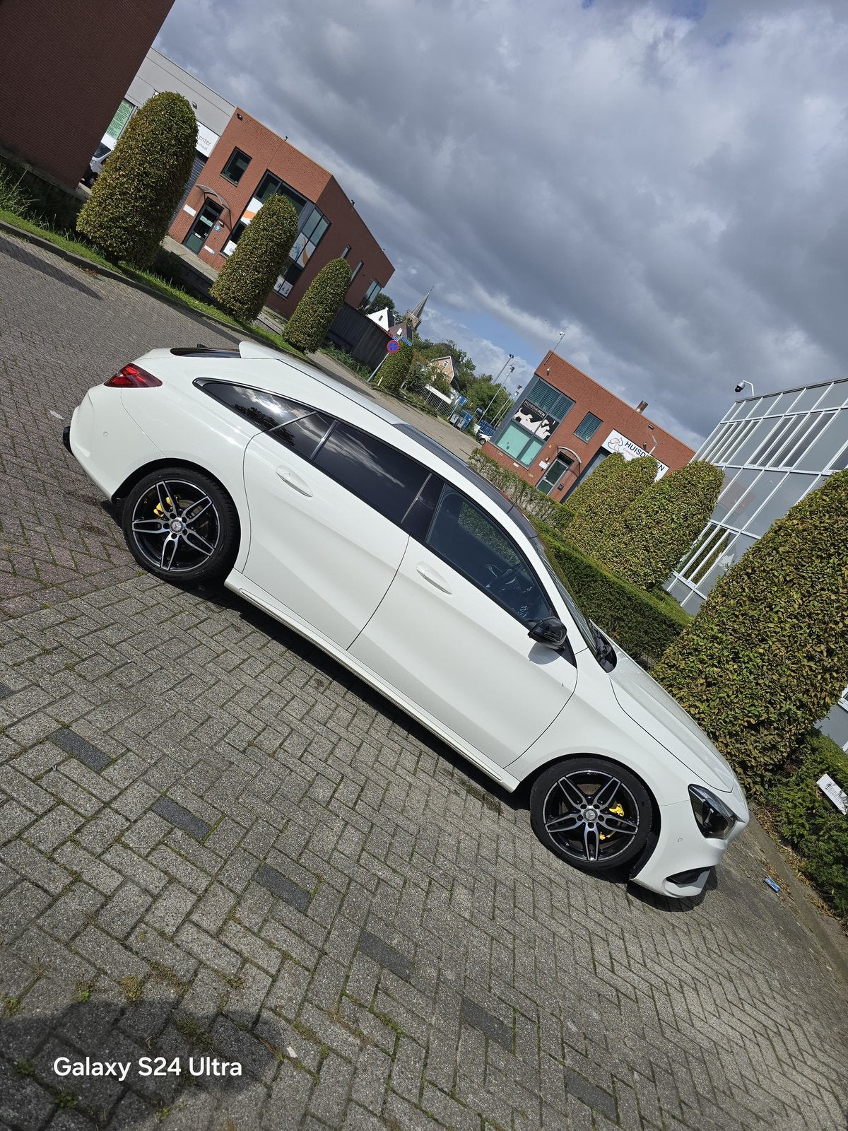 Mercedes-Benz CLA 1.6 Cla180 90KW Sh.br. 7G-DCT 2016 Wit, Auto's, CLA, 730 kg, Zwart, 4 cilinders