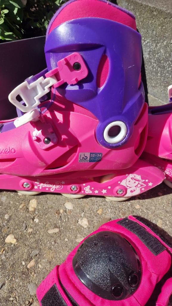 Roze/paarse Oxelo rolschaatsen met beschermers, maat 32-34, Ophalen of Verzenden