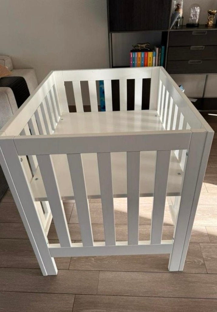 Mooie witte Bopita box, Kinderen en Baby's, Ophalen of Verzenden, Gebruikt, Vierkant, In hoogte verstelbaar