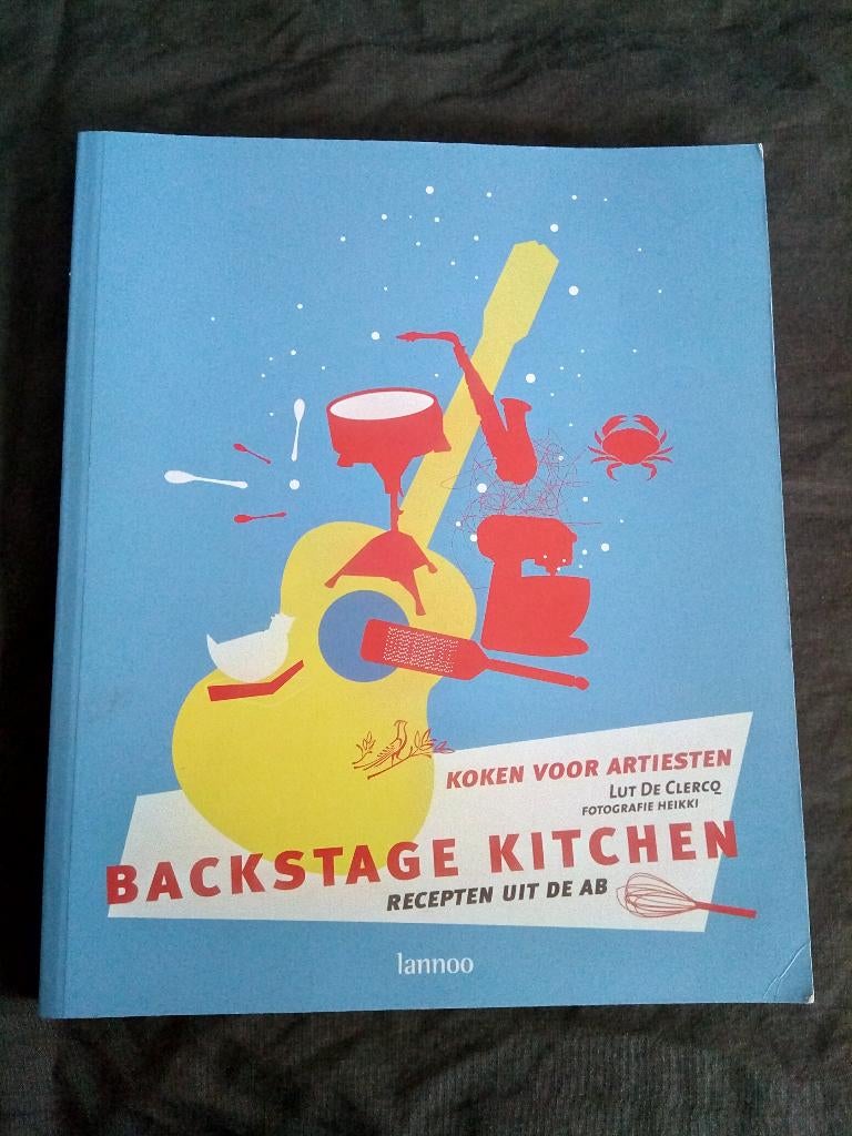 Lut de Clercq - Backstage Kitchen / Koken voor artiesten, Ophalen of Verzenden, Zo goed als nieuw, Boek, Tijdschrift of Artikel
