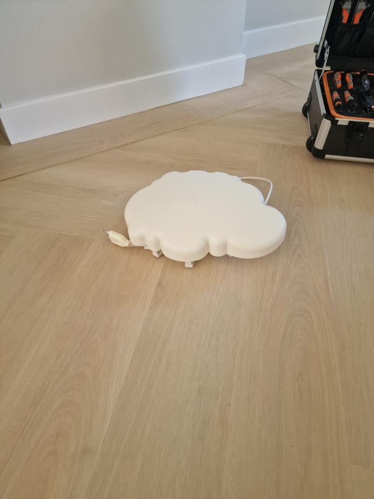 IKEA Wolken Wandlamp - Perfect voor Kinderkamer, Ophalen of Verzenden, Gebruikt, Kunststof, Kinderkamer, Speels, Modern