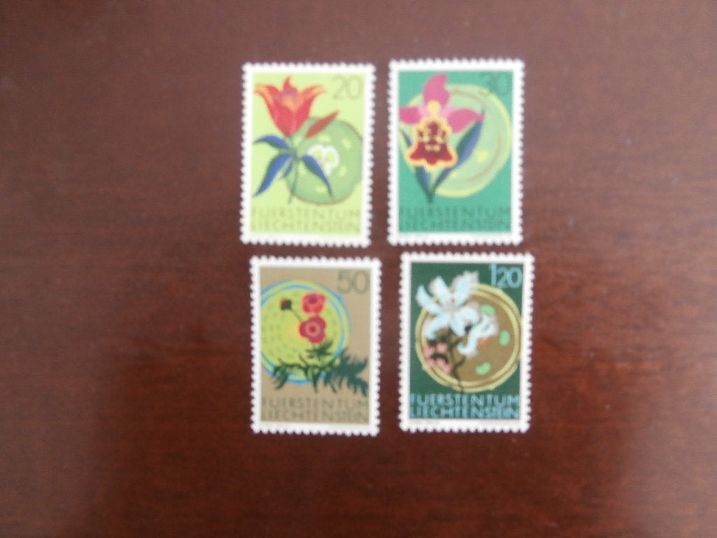LIECHTENSTEIN 1970 serie BLOEMEN, Verzenden, Postfris, Dier of Natuur