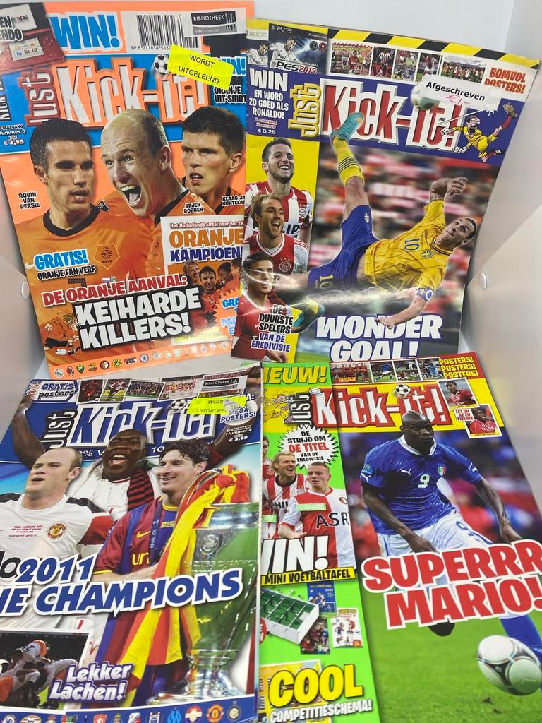 Just Kick-it voetbal magazines - 6 stuks, Buitenlandse clubs, Gebruikt, Postbus 136 2100AC Heemstede, Overige typen