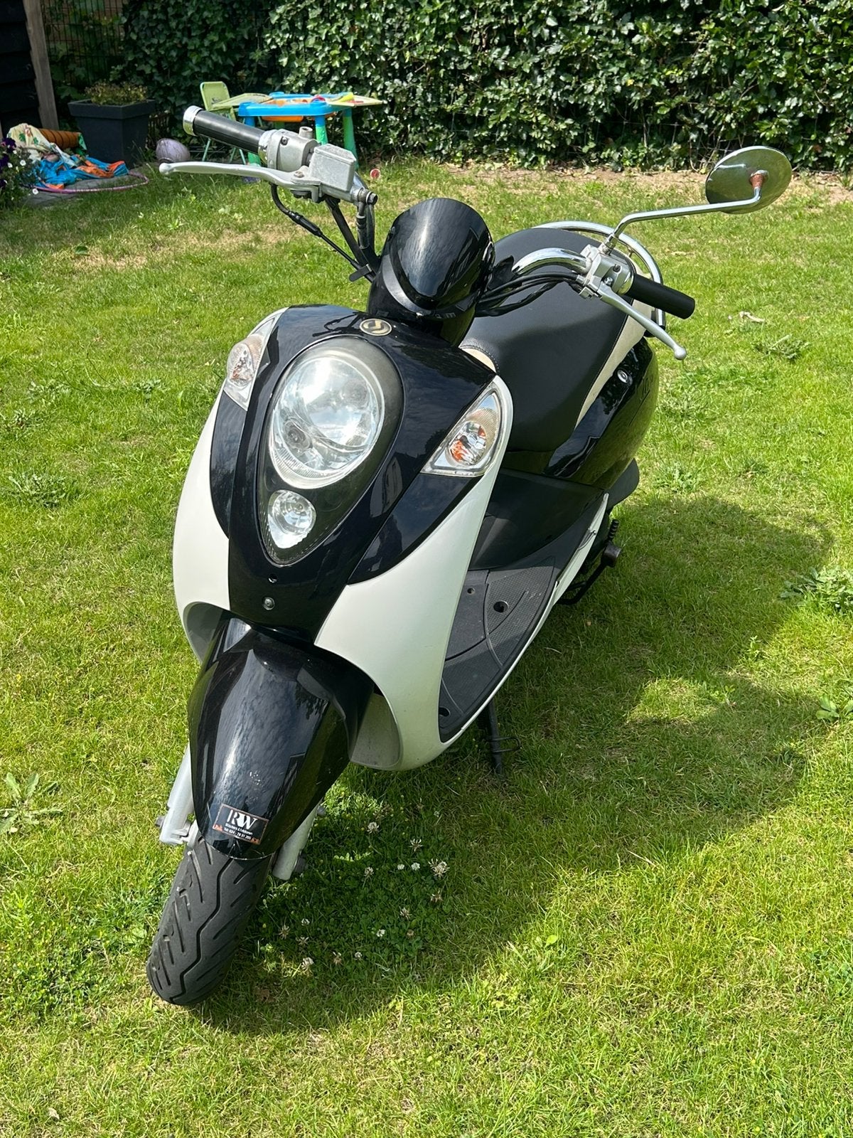 Sym Mio 2009 50CC, Fietsen en Brommers, Scooters | SYM, Mio, Gebruikt, Maximaal 45 km/u, Ophalen of Verzenden