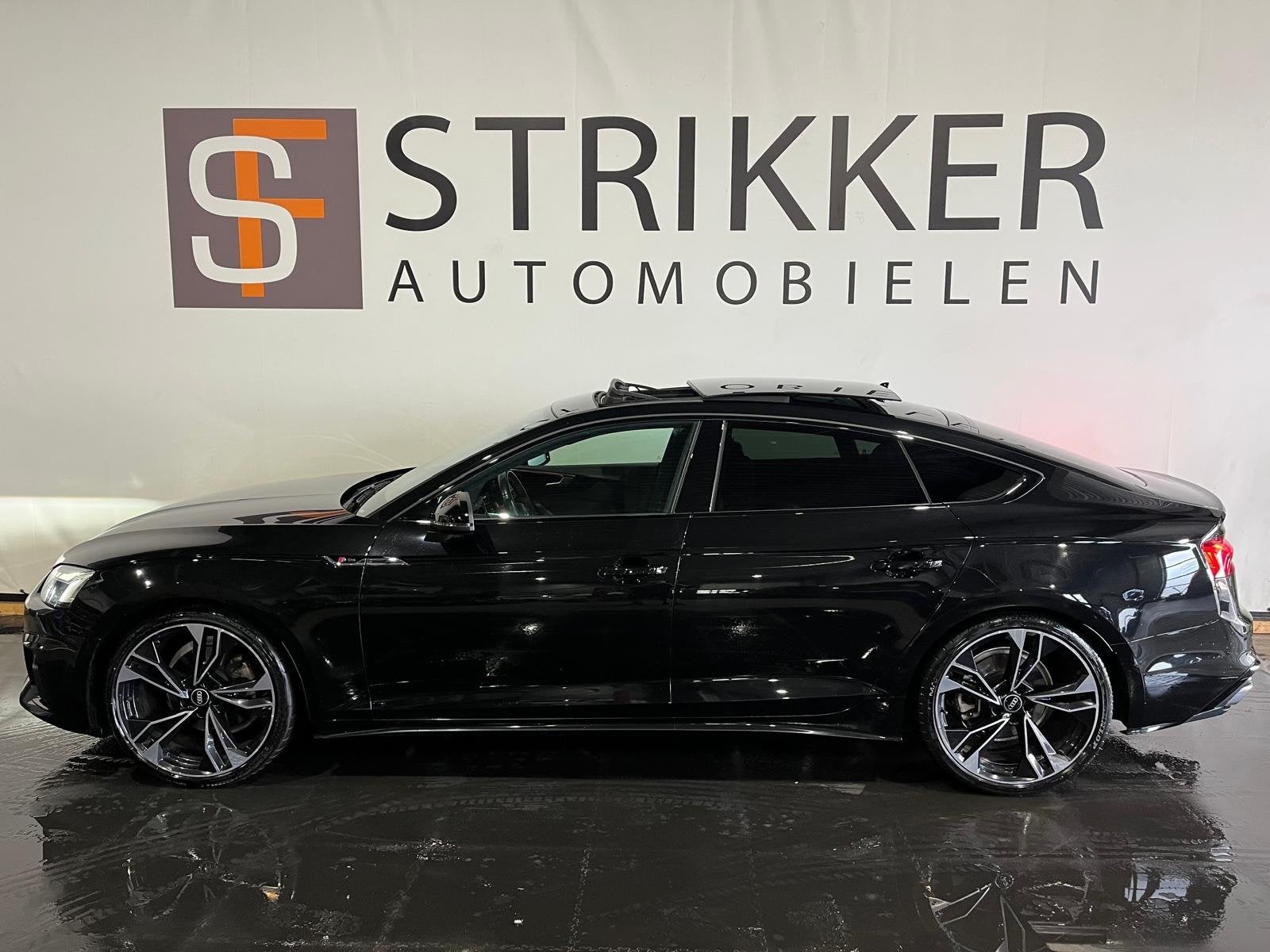 Audi A5 Sportback 35 TFSI S edition Competition, Auto's, Gebruikt, 4 cilinders, Leder en Stof, Zwart