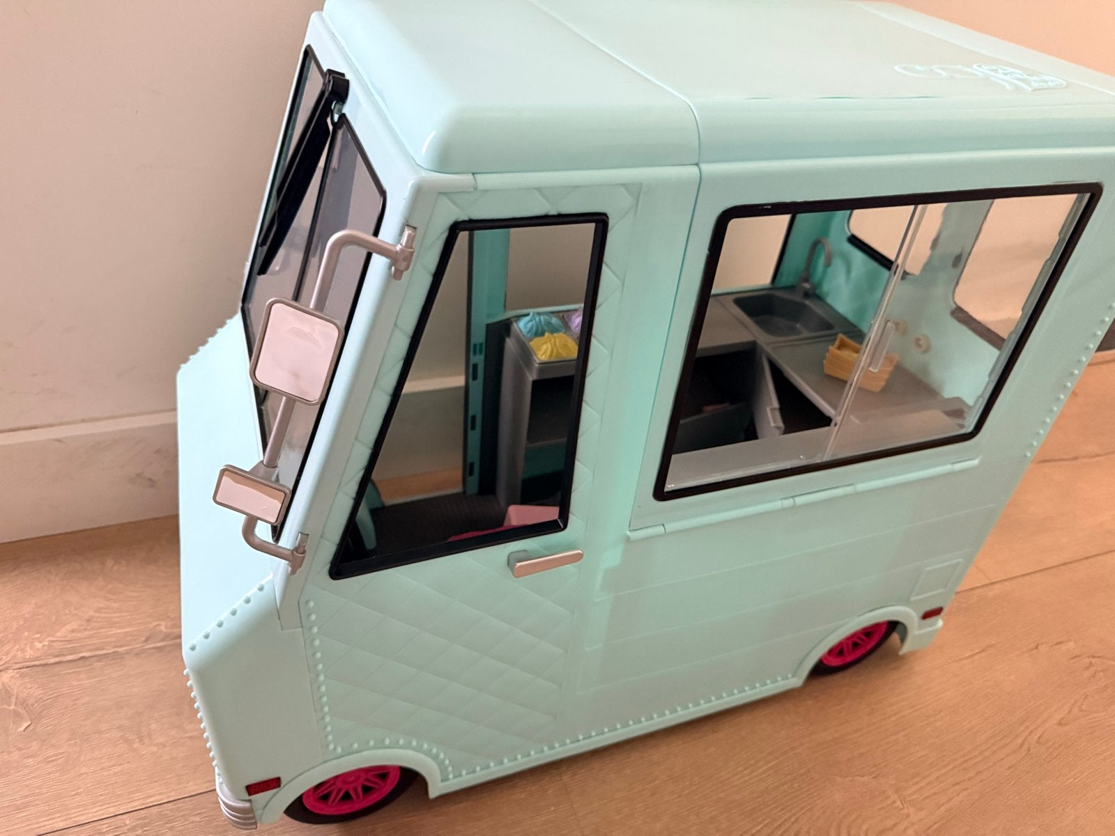 Grote Barbie ijstruck - Speelgoed ijscowagen, Kinderen en Baby's, Speelgoed | Overig, Zo goed als nieuw, Meisje, Ophalen