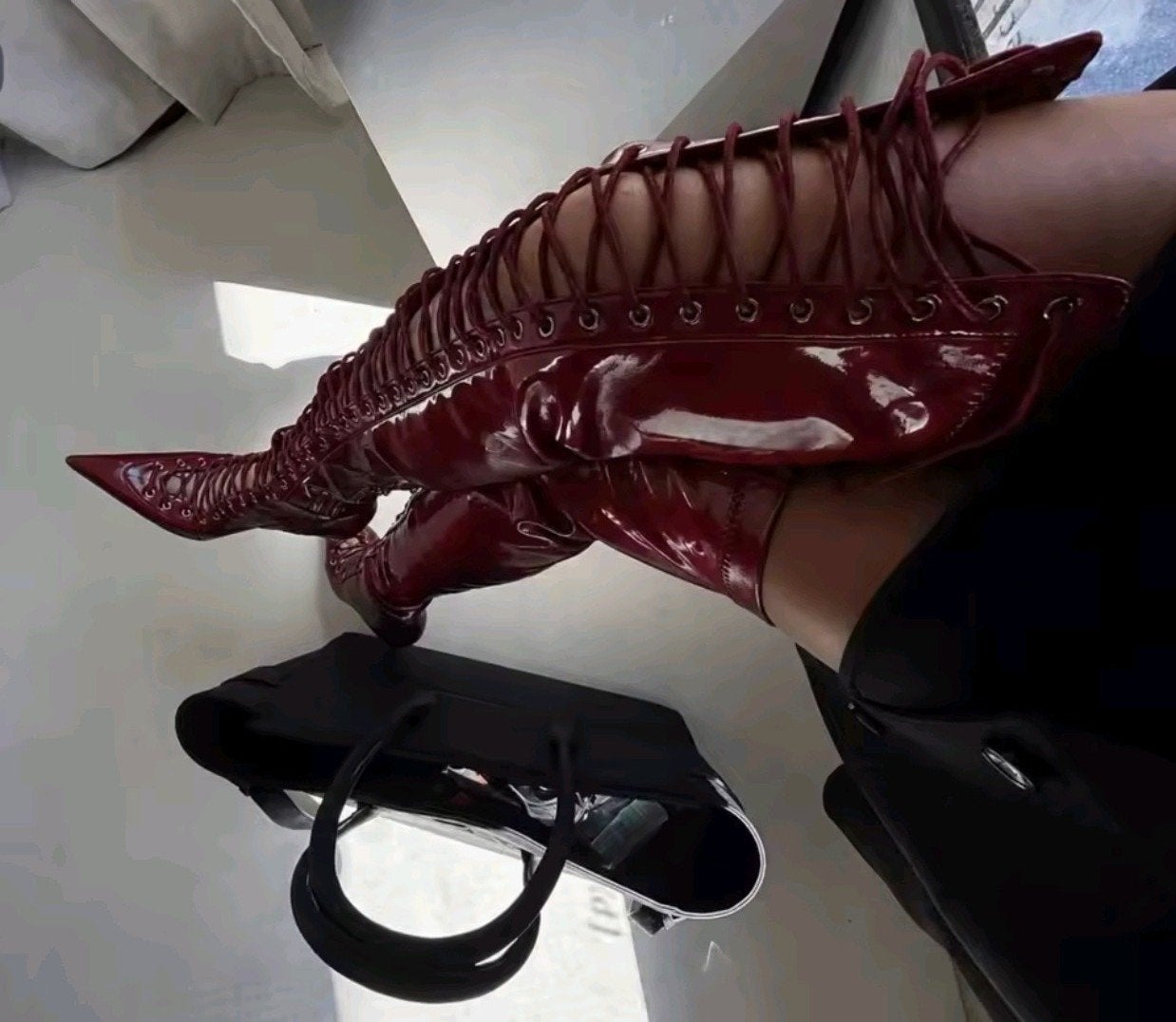 Prachtige Bordeaux Rode Lak Dijlaarzen, tm 43!, Verzenden, Nieuw, Rood, Hoge laarzen