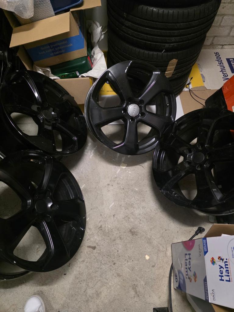 Audi a3 velgen 18inch volkswagen, Auto diversen, Wieldoppen, Ophalen