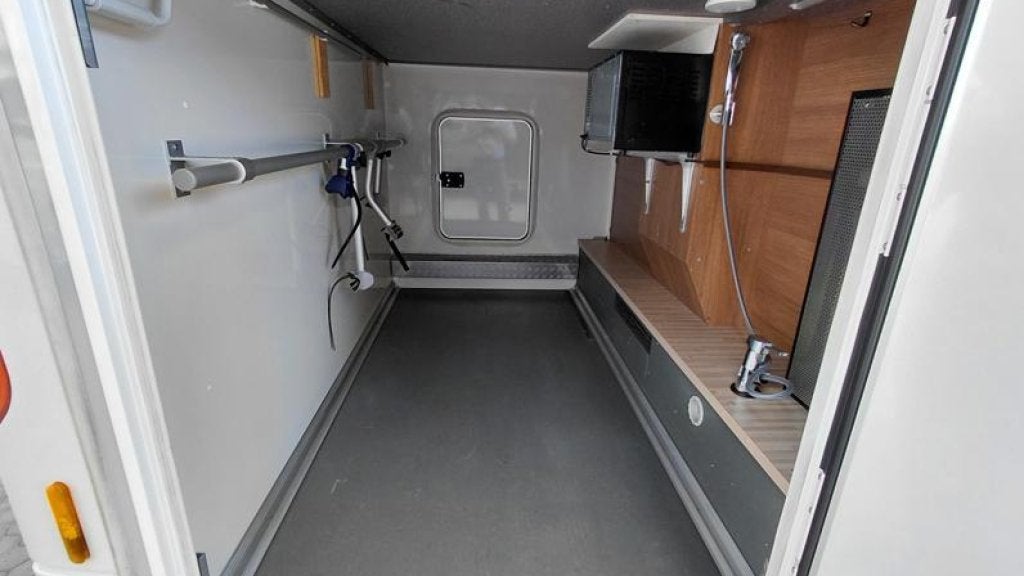 Carthago C-Compactline 144 LE - LENGTEBEDDEN - AUTOMAAT, Caravans en Kamperen, Ringverwarming, 6 tot 7 meter, Bedrijf, Diesel