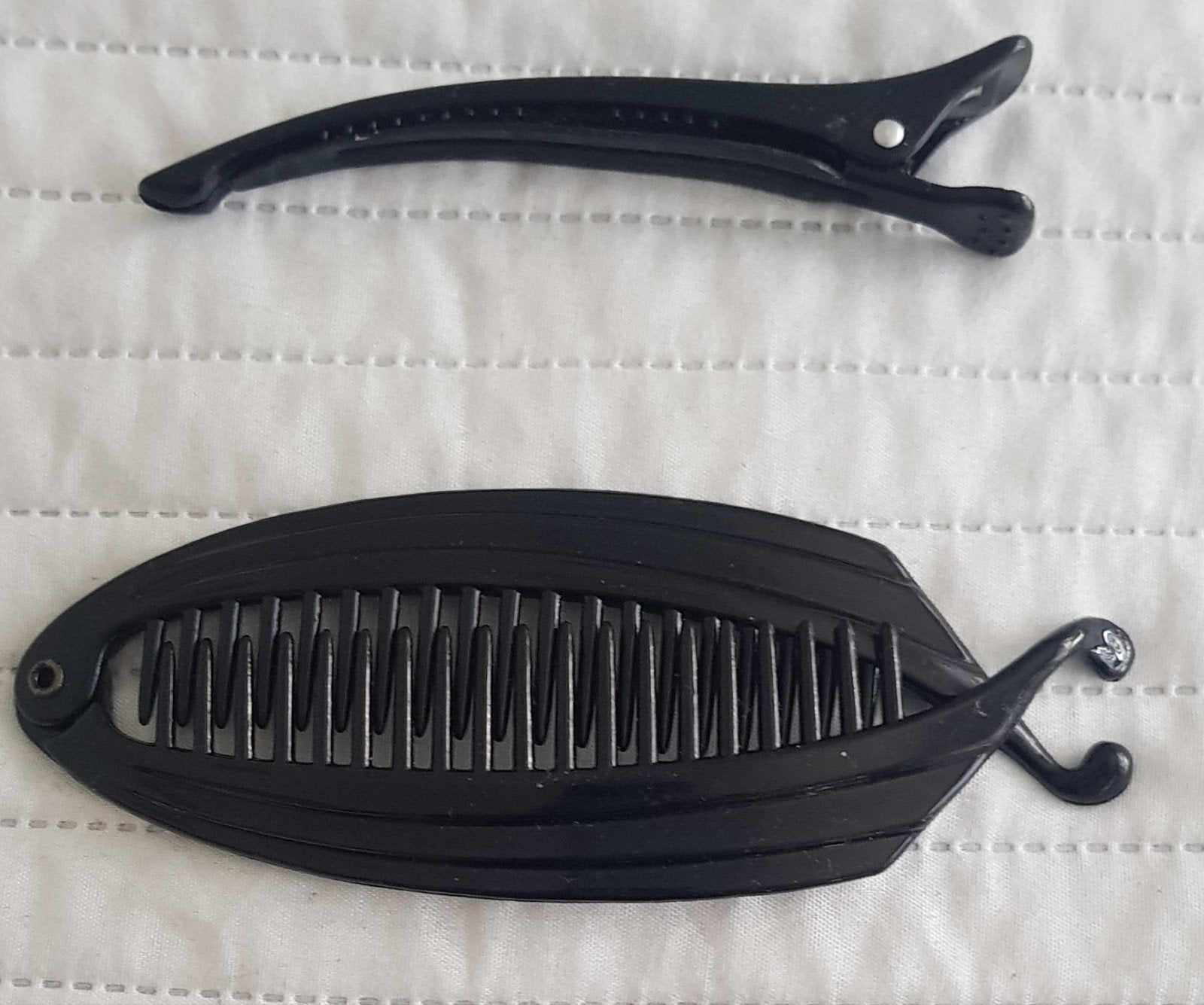 2 x haarklemmen haarklem zwart speld haar accessoires, Sieraden, Tassen en Uiterlijk, Uiterlijk | Haarverzorging, Verzenden, Zo goed als nieuw