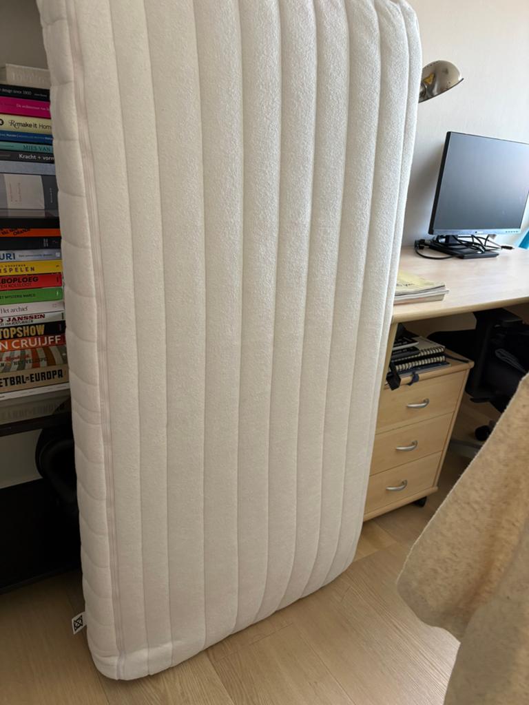 Matras 140 x 70 cm, Huis en Inrichting, Slaapkamer | Matrassen en Bedbodems, Ophalen, Gebruikt, 190 cm of minder, Matras