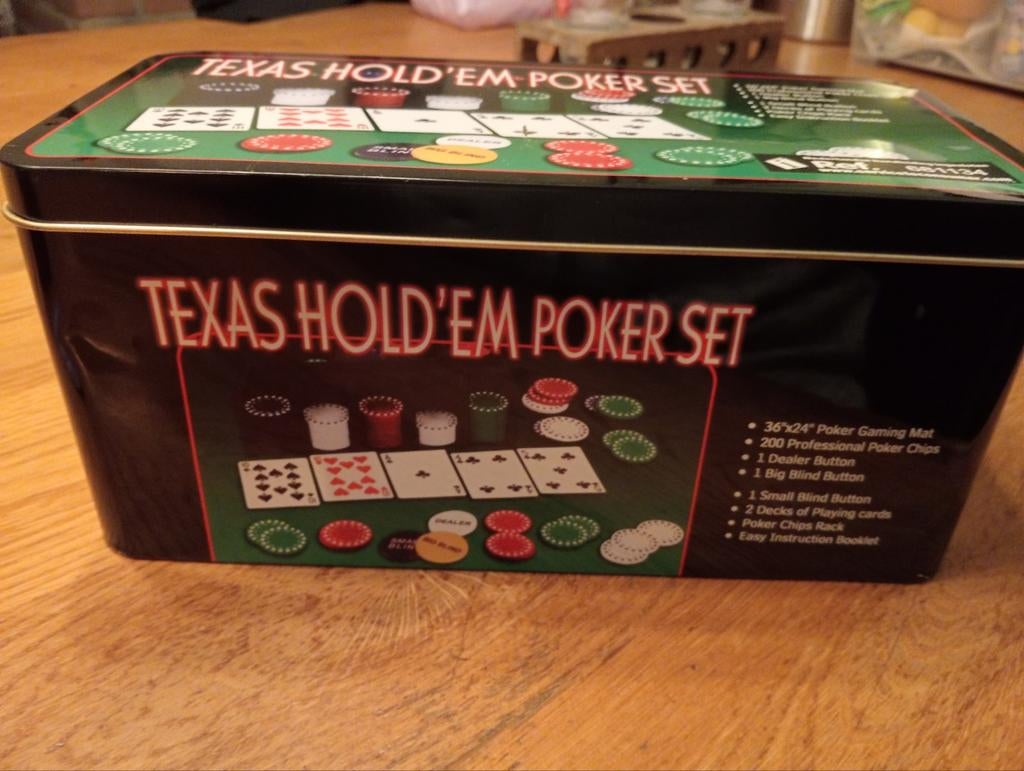 Texas Hold'em Poker Set in blikken doos, Hobby en Vrije tijd, Gezelschapsspellen | Kaartspellen, Vijf spelers of meer, Ophalen of Verzenden