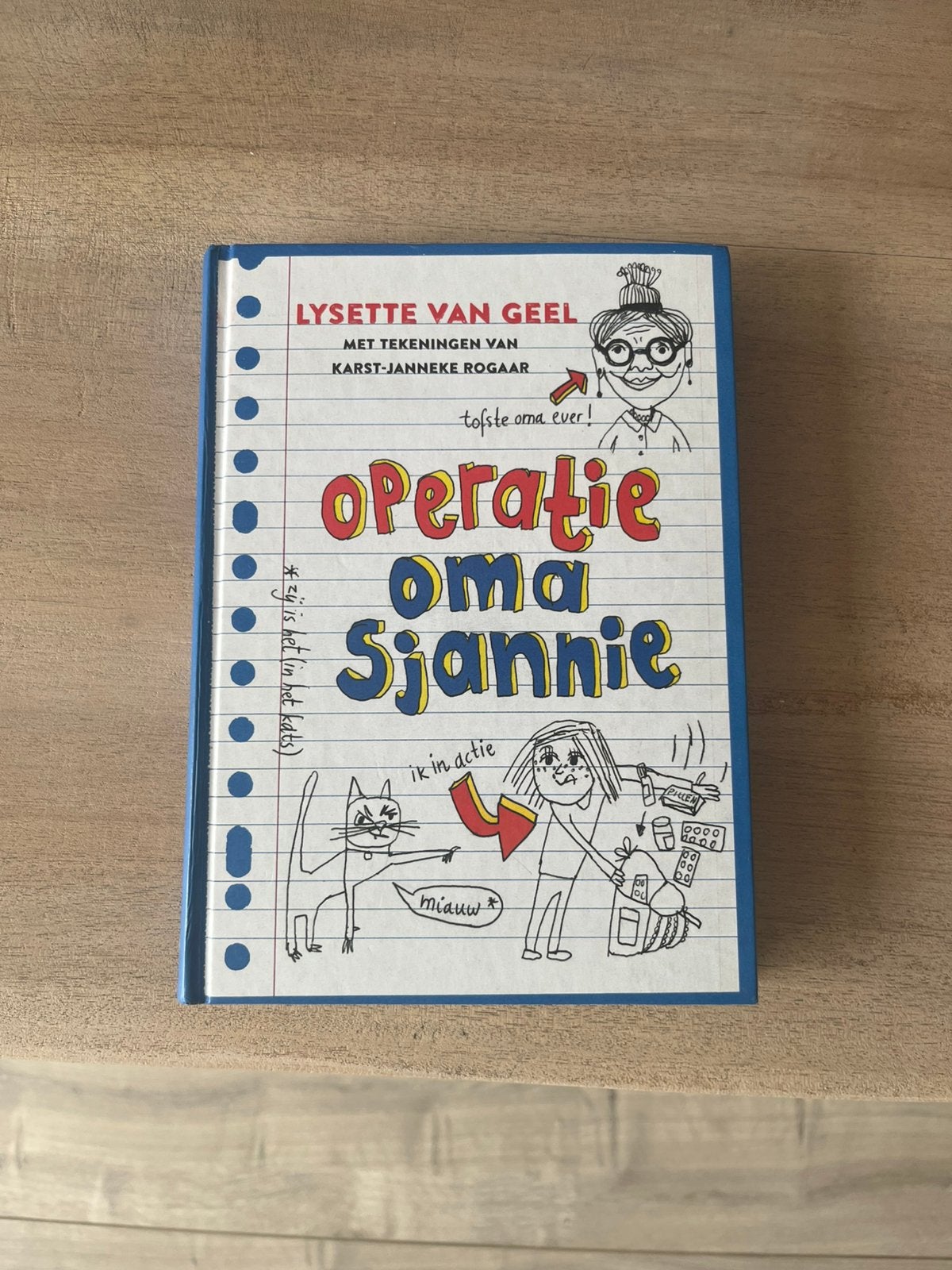Operatie Oma Sjannie – Kinderboek – Goede staat, Ophalen of Verzenden, Gelezen, Fictie algemeen