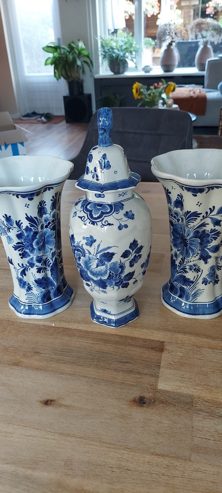 Delfts Blauw vazen en pot met deksel - Handgeschilderd, Ophalen of Verzenden