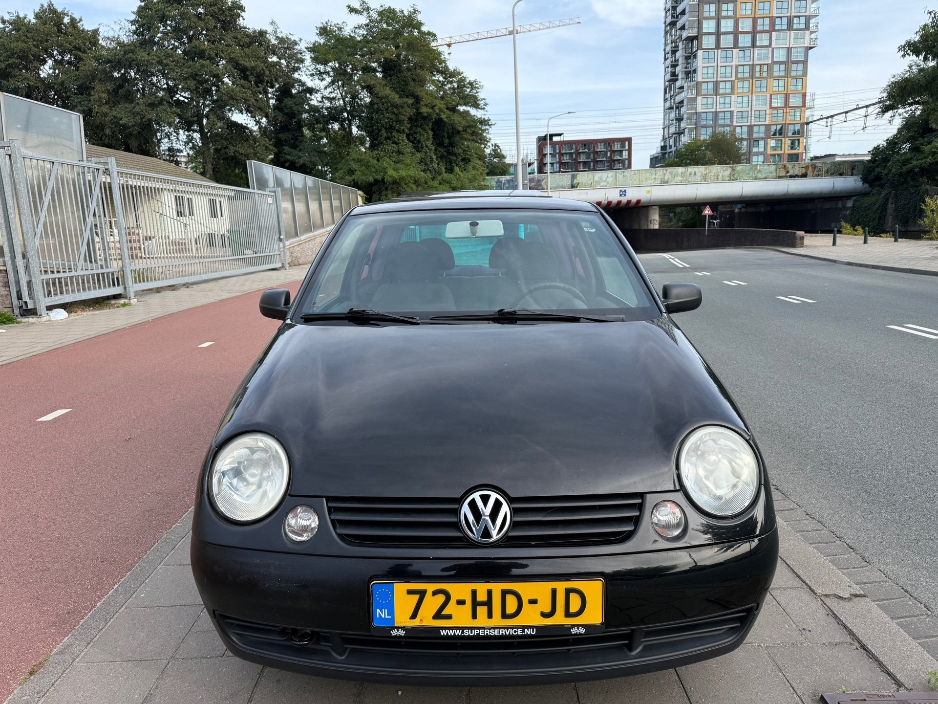 Volkswagen Lupo 1.4 Trendline N.A.P Schuifdak, Auto's, Voorwielaandrijving, Gebruikt, 4 cilinders, Zwart