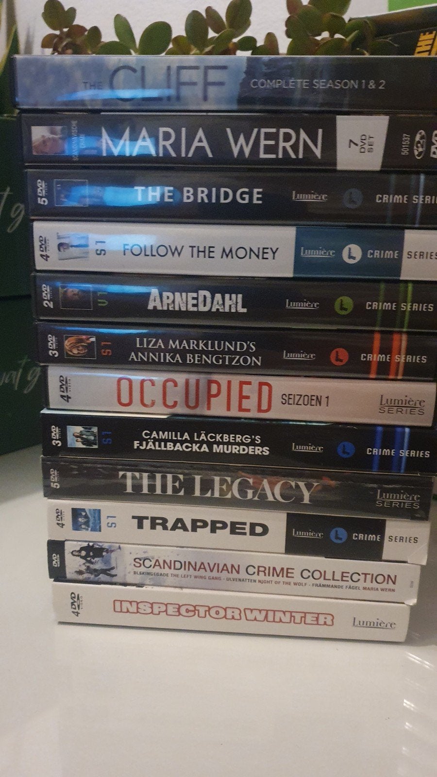 12x Scandinavische Crime Series DVD Boxen - Lumière Coll., Cd's en Dvd's, Engels, Nederlands, Ophalen of Verzenden, Zo goed als nieuw