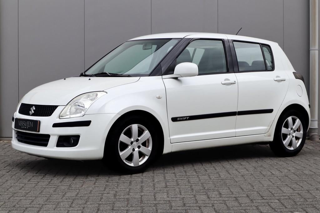 Suzuki Swift met leer! Airco! > APK tot 21 maart 2027, Auto's, Voorwielaandrijving, 400 kg, Origineel Nederlands, Bedrijf