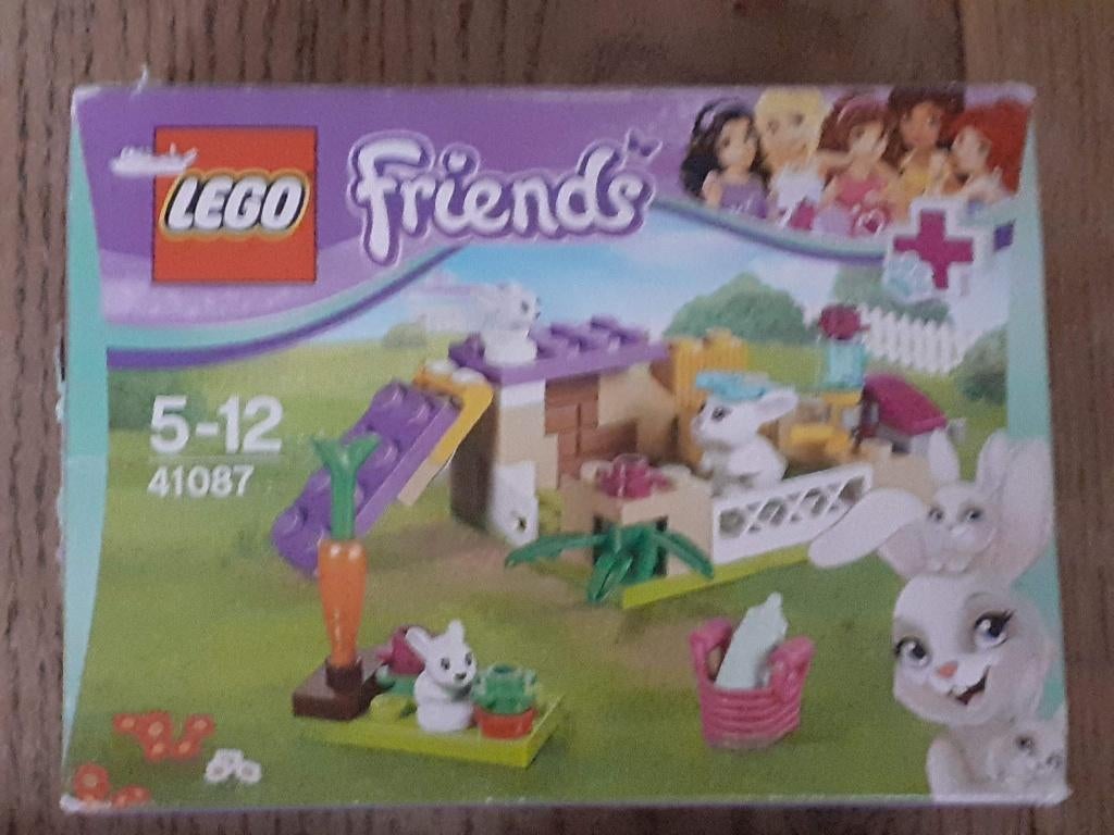 LEGO Friends 41087 Konijn met kleintjes, compleet doos+boek, Ophalen of Verzenden, Zo goed als nieuw