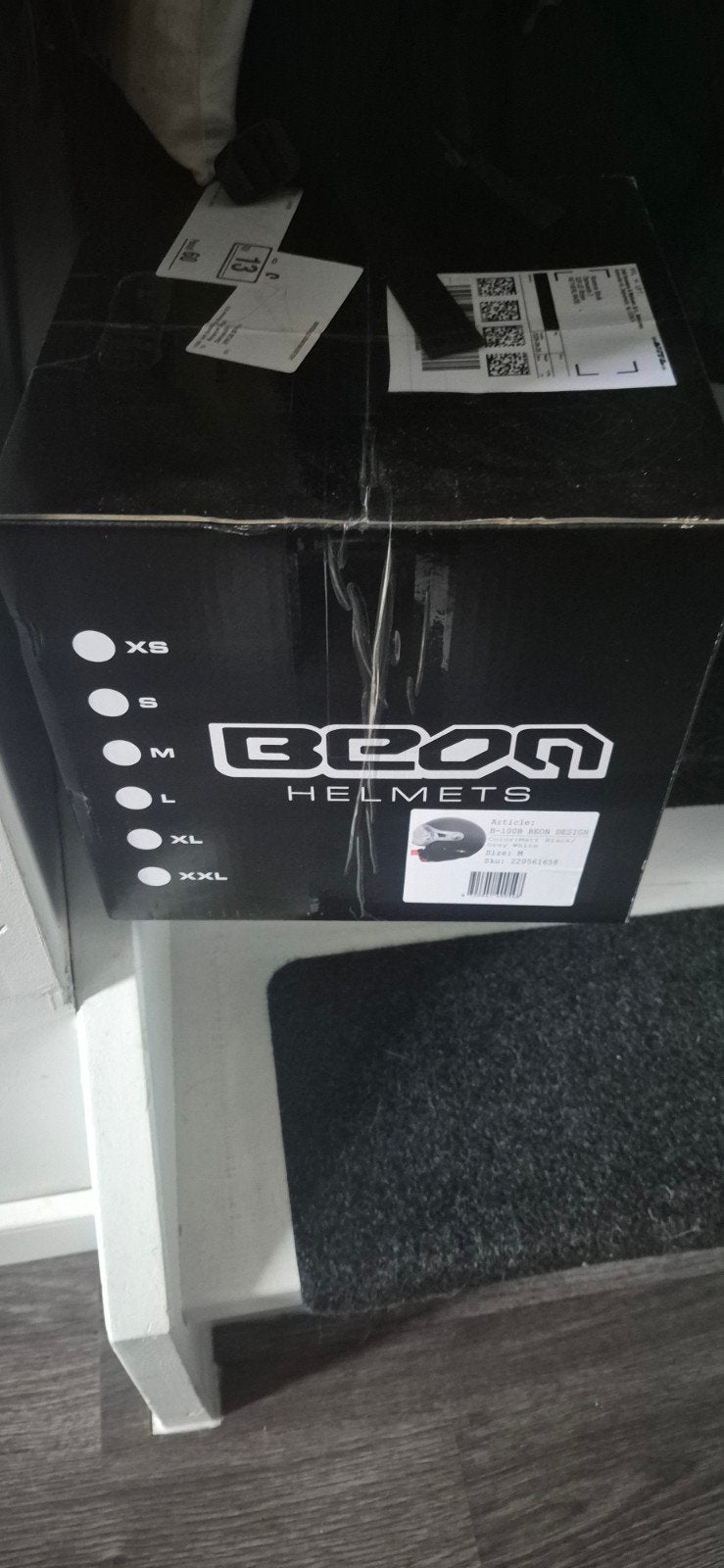 scooter helm nieuw in doos, Fietsen en Brommers, Ophalen of Verzenden, Nieuw, Medium, Beon Design