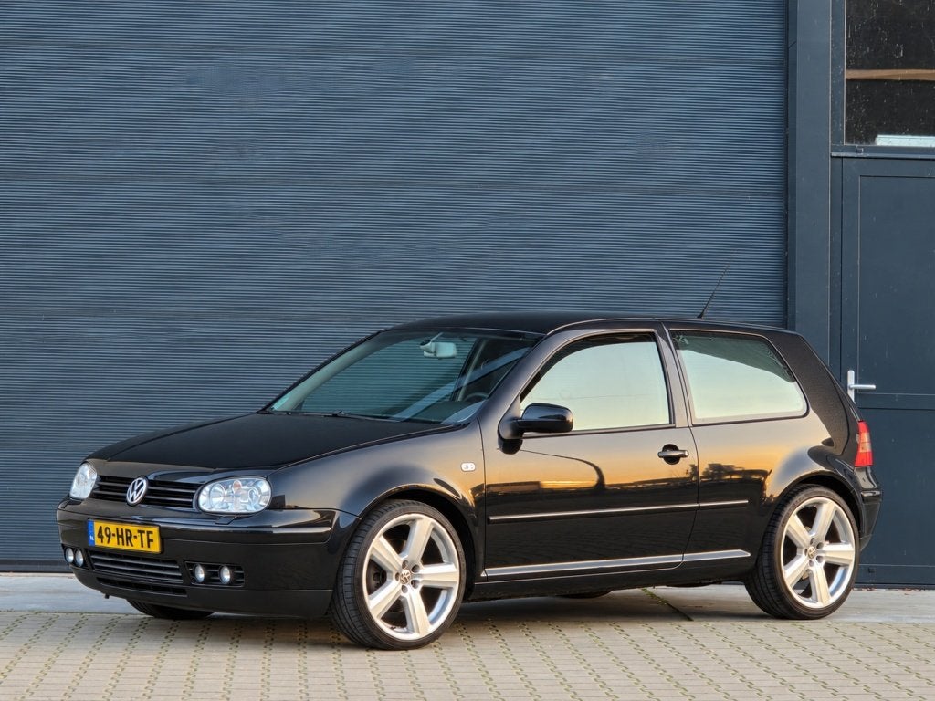 Volkswagen Golf UNIEK 2.3 V5 GTI NAP Bomvol optie's, Auto's, Voorwielaandrijving, Gebruikt, Zwart, Bedrijf