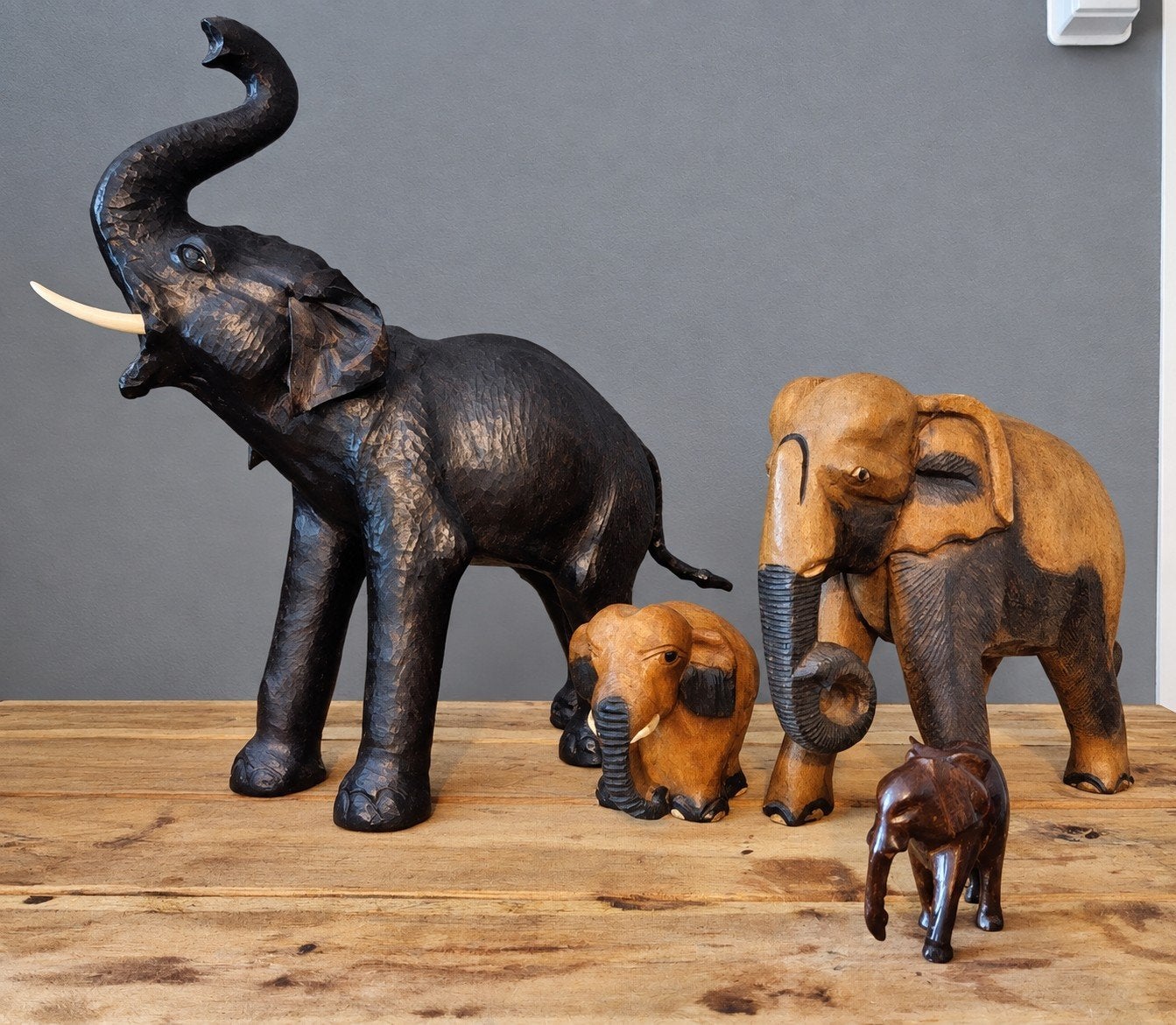 Kudde Olifanten Beelden - Diverse Maten en Materialen, Antiek en Kunst, Ophalen, Houtsnijwerk, Hout, Overige stijlen