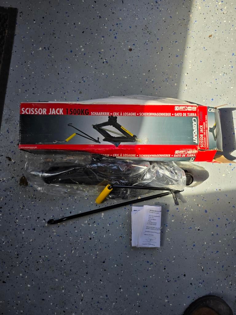 Carpoint Schaarkrik 1500 kg, Auto diversen, Krikken, Ophalen