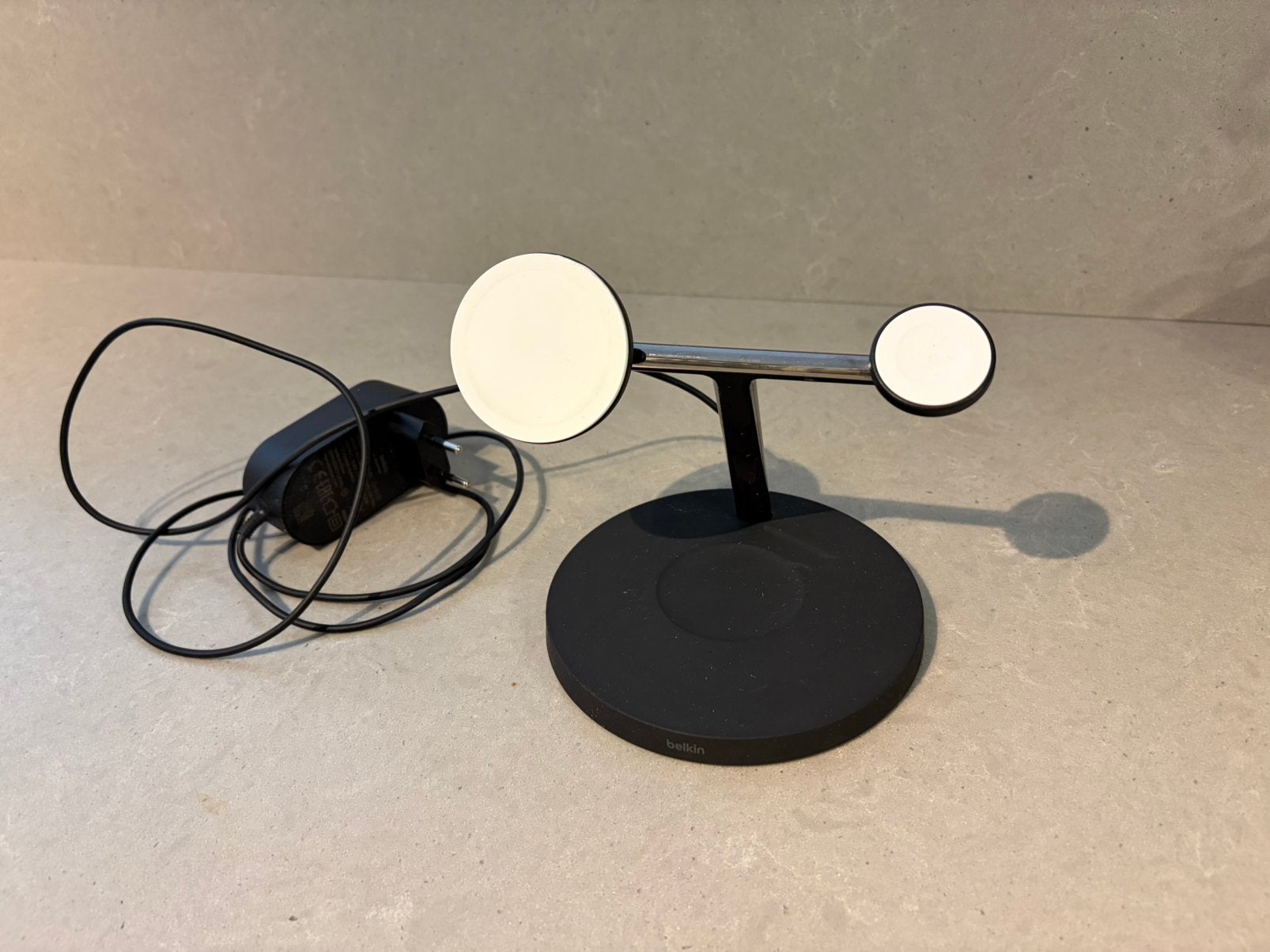 Belkin oplaadstation iphone + apple watch + airpods, Ophalen, Zo goed als nieuw, Belkin