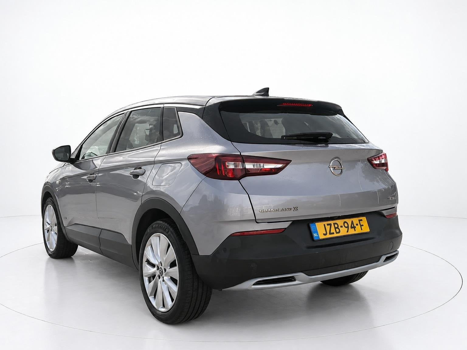 Opel Grandland X 1.6 Turbo Hybrid4 Innovation SOH 95%, Auto's, Automaat, 77 km/l, Euro 6, 4 cilinders