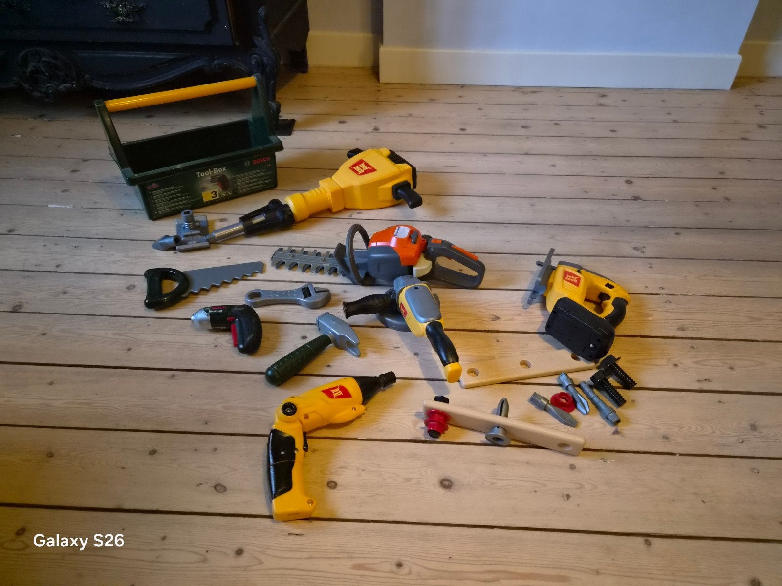Grote set speelgoedgereedschap met gereedschapskist, Ophalen of Verzenden, Gebruikt, Bouwen