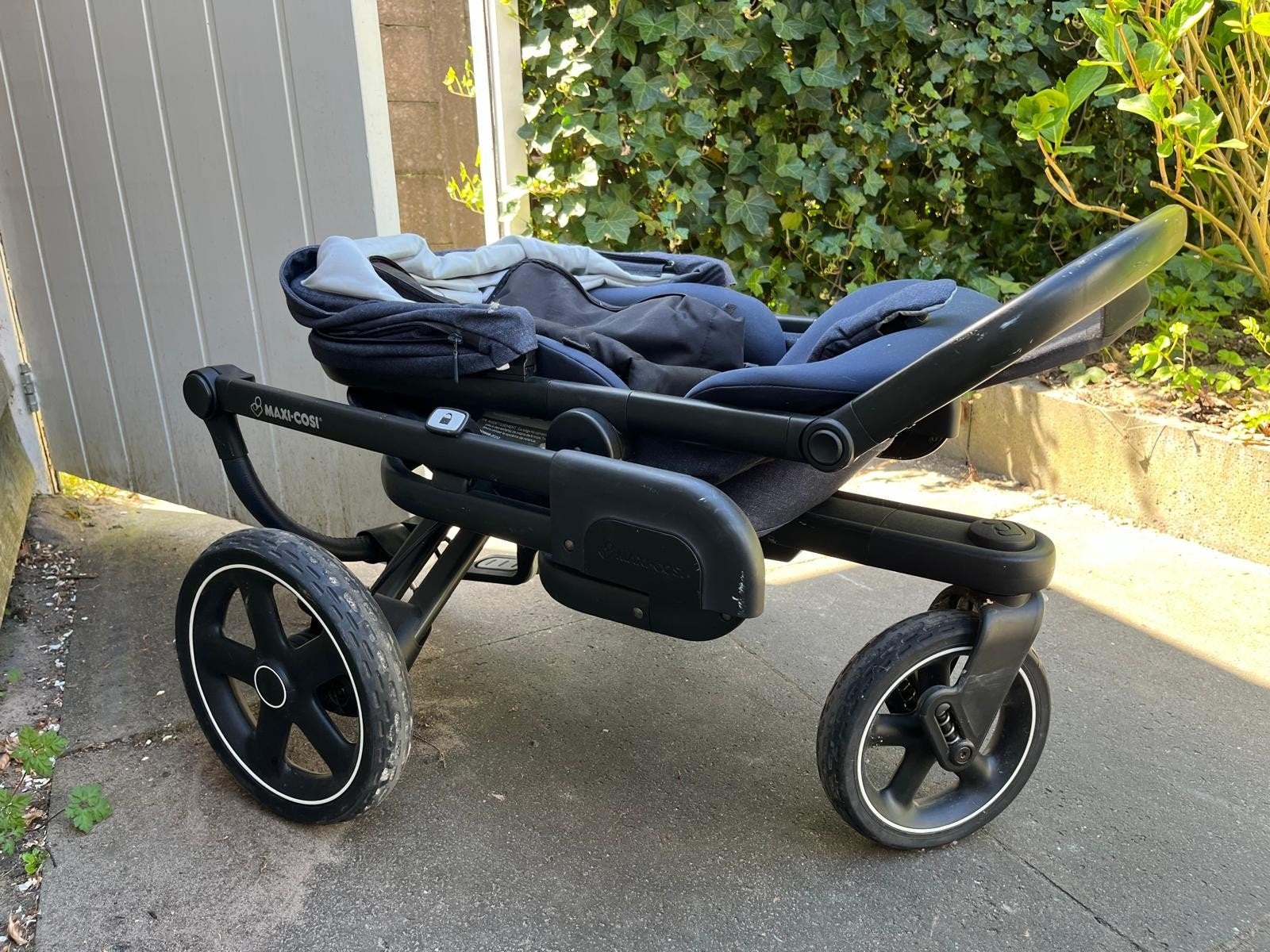 Maxi Cosi Wandelwagen met terreinbanden en voetenzak, Gebruikt, Luchtbanden, Maxi-Cosi, Ophalen