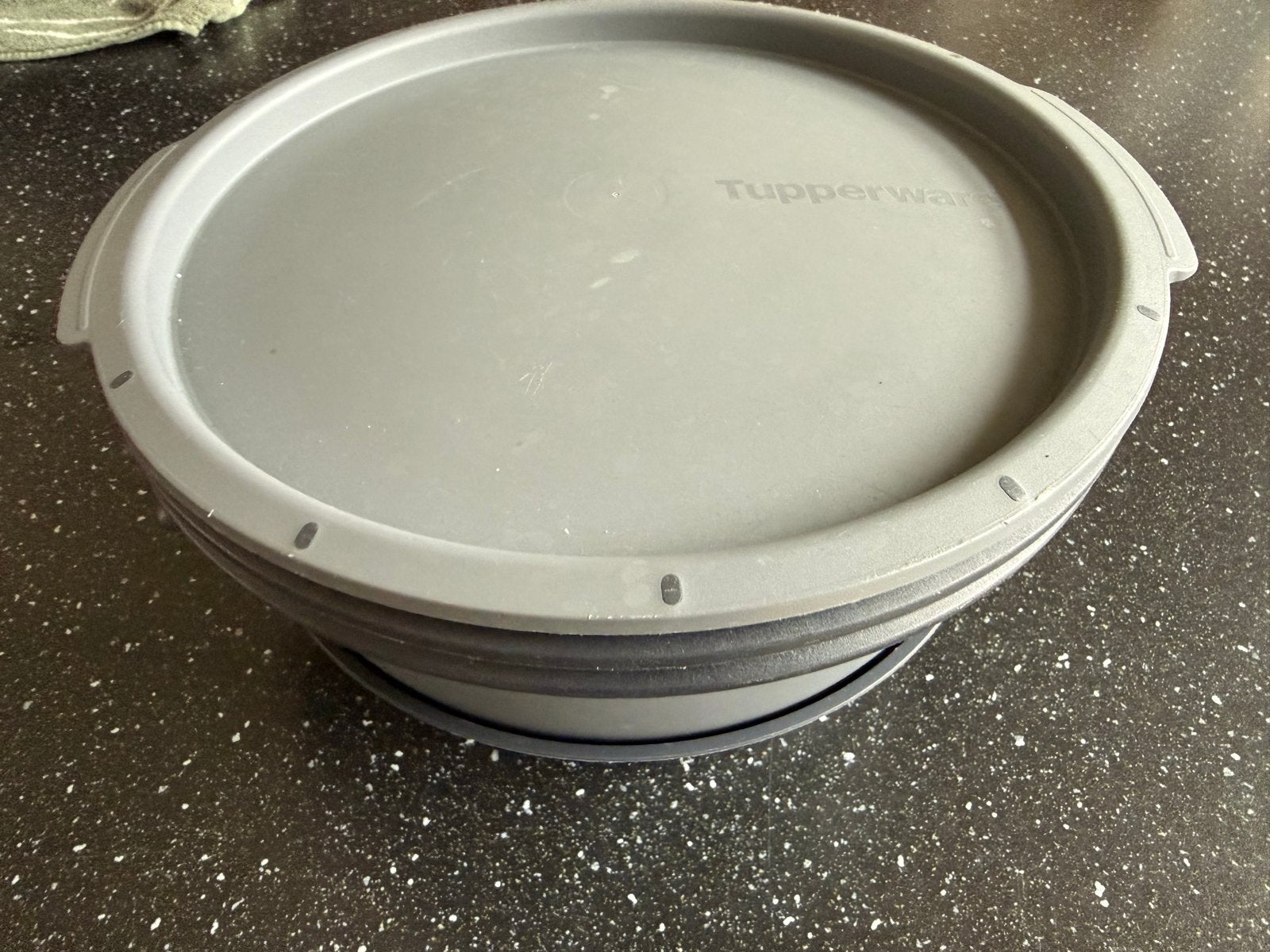 Tupperware 101 Micro Gourmet (gebruikt), Huis en Inrichting, Keuken | Tupperware, Gebruikt, Overige typen, Overige kleuren, Magnetronbestendig