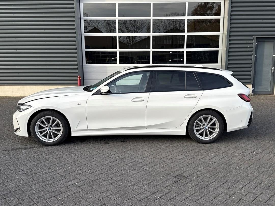 BMW 3-serie Touring 320i, M-sportpakket, M pakket, 360 camer, Auto's, BMW, Automaat, 1998 cc, Euro 6, 4 cilinders